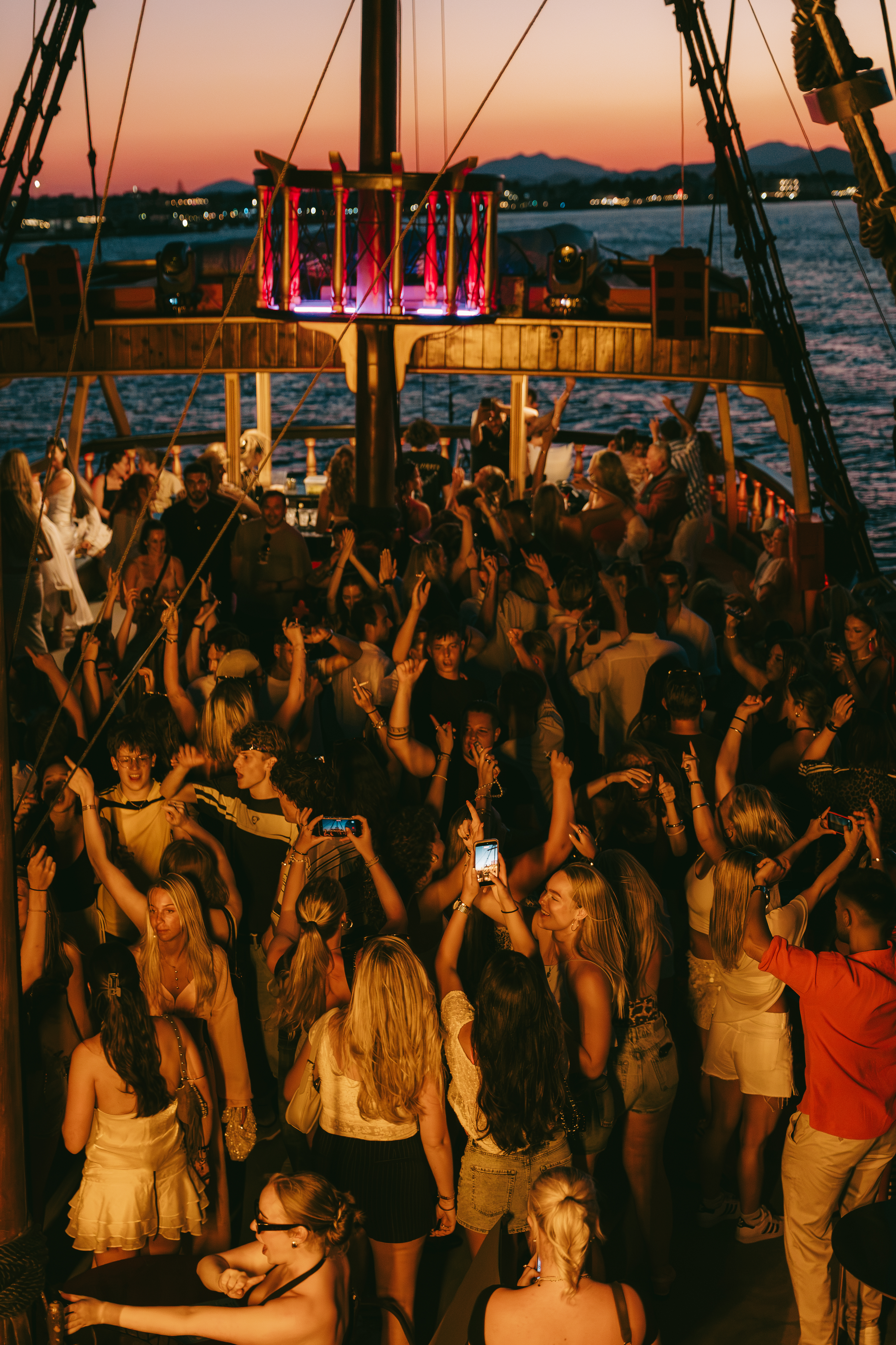 Kos: Magic Sunset Party Cruise Adventure — photo